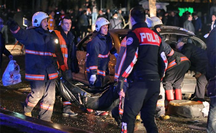 ​Жертвами теракта в центре Анкары стали 27 человек