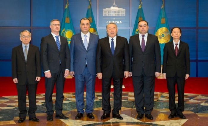 ​Назарбаев принял участие в церемонии принятия верительных грамот