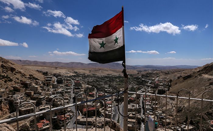 Reuters сообщил о сбитом под Раккой самолете сирийских ВВС