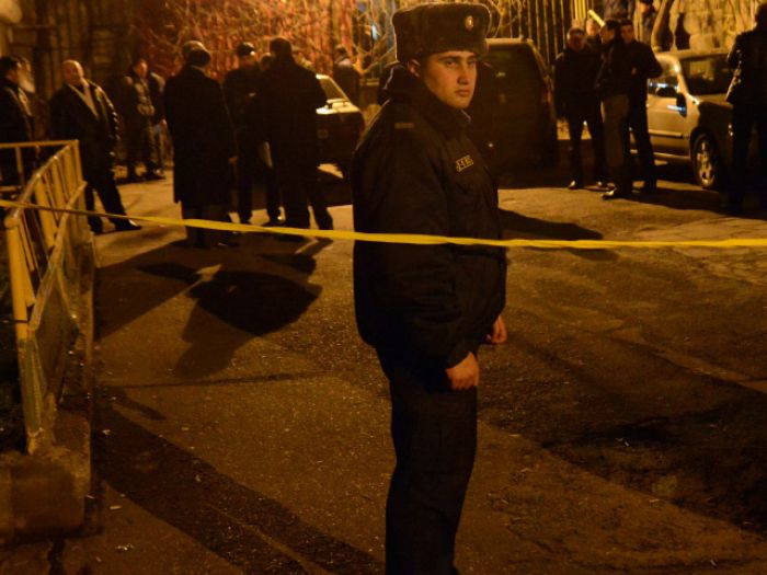 В пассажирском автобусе в Ереване была заложена бомба