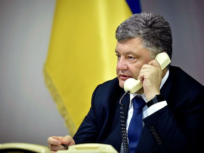 Порошенко предложил объявить в Донбассе перемирие на Пасху