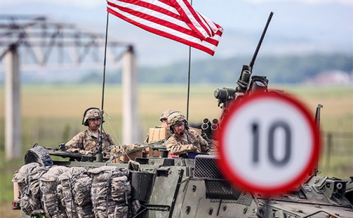 Колонна военной техники США пересекла границу Молдавии