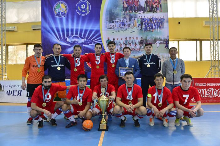 Команда АО «Эмбамунайгаз» - обладатель Кубка г. Атырау по мини-футболу