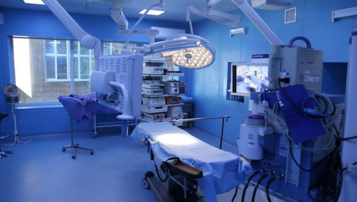 ​СМИ: в США разработали робота-хирурга, который оперирует лучше человека