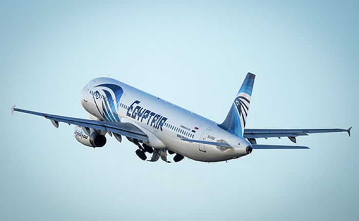 В EgyptAir заявили о вероятном крушении A320 в Средиземном море