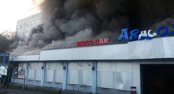 ​Кровля кафе сгорела в Алматы