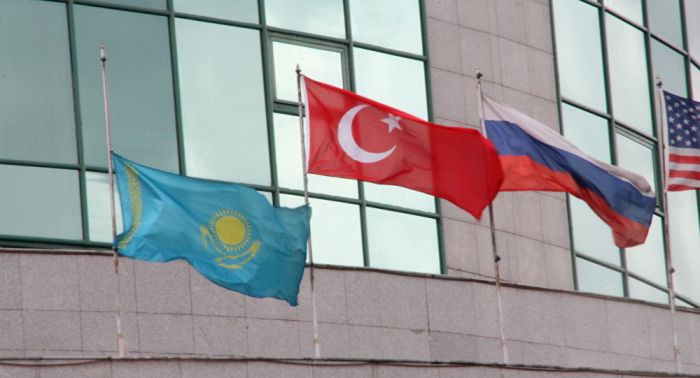 В Казахстане скорбят по жертвам теракта в Актобе
