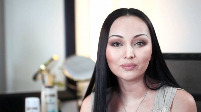 Баян Есентаева госпитализирована с ножевыми ранениями в Талгаре