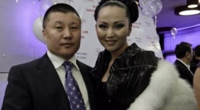 ​Супруг Баян Есентаевой взят под стражу на трое суток