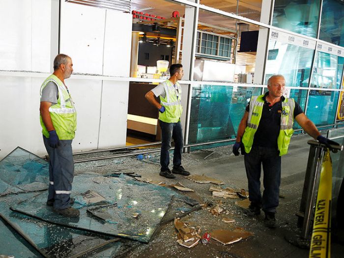 Террорист, устроивший подрыв в аэропорту Cтамбула, мог быть выходцем из Чечни