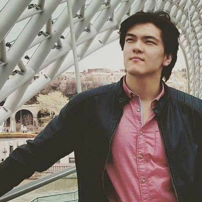 Сын известного казахстанского музыканта Сафар Шакеев пропал в Алматы