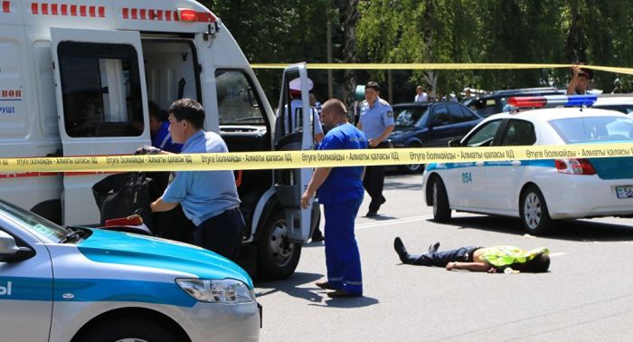 ДВД: сотрудники полиции погибли при нападении в Алматы