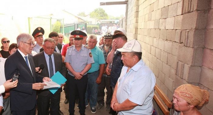 Квартиры выделили семьям полицейских, погибших при теракте в Алматы