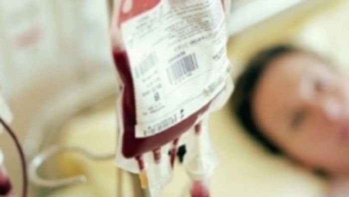 Врачи перелили кровь девочке, мать которой отказалась от гемотрансфузии