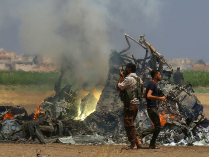 Ранее неизвестная сирийская группировка заявила о захвате тел россиян со сбитого Ми-8