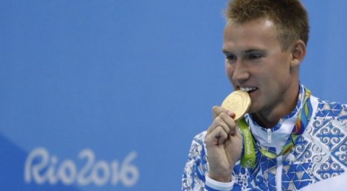 Баландин стал первым в истории Казахстана олимпийским чемпионом по плаванию