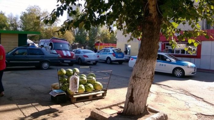 Нападение на ломбард в Астане: расследование ведут по статьям "Разбой" и "Захват заложника"