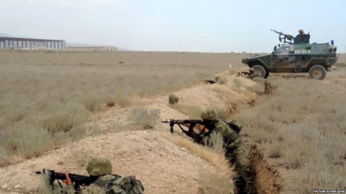 Минобороны Азербайджана: ВС Армении 19 раз нарушили режим прекращения огня