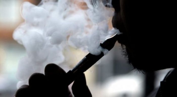 Электронные сигареты создают серьезную угрозу для подростков и беременных - Минздрав РК 