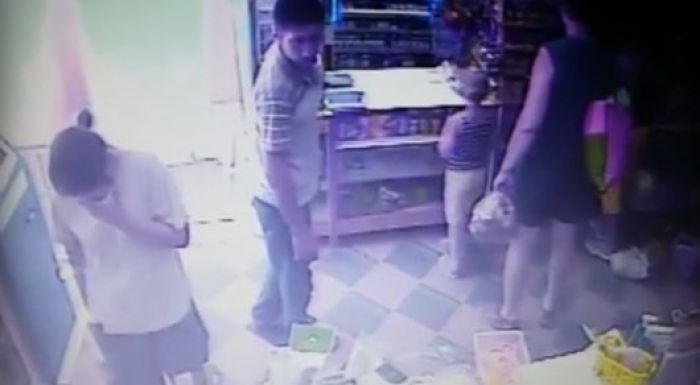 В Сети появилось видео с предполагаемым насильником девочки в Актау