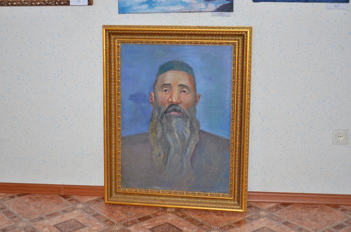 Портрет Шакарима в дар музею