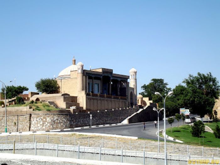 Где похоронен Ислам Каримов