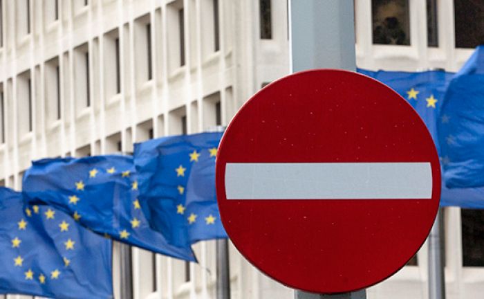 ЕС продлил санкции против России