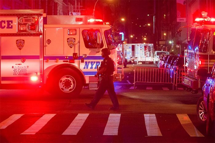 В Сети появилось видео взрыва в Нью-Йорке