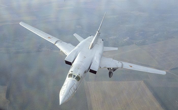 СМИ сообщили о приближении самолетов ВВС России к пассажирскому лайнеру