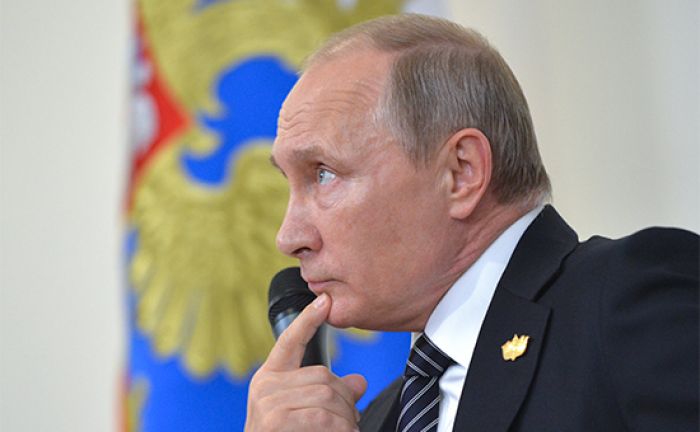 Кремль анонсировал встречу Путина с Порошенко в «нормандском формате»