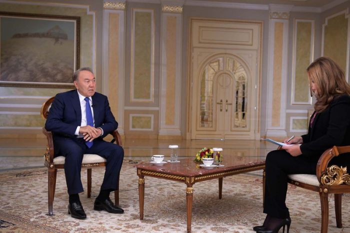 Назарбаев рассказал CNBC Arabia о путях урегулирования конфликта в Сирии