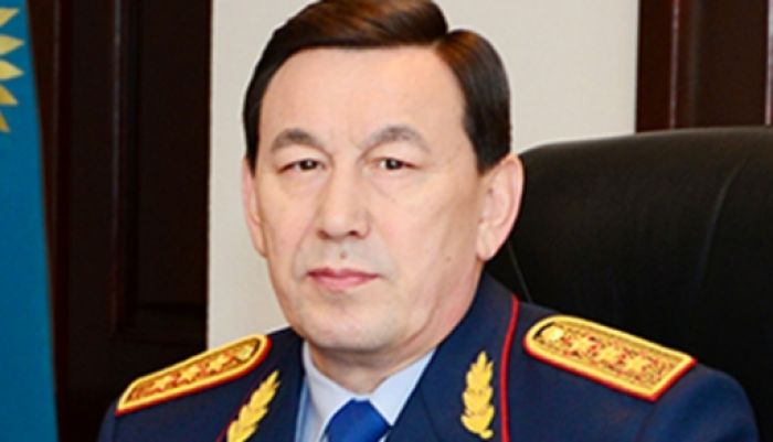 ​Министр Касымов готов уволить всех полицейских для искоренения коррупции