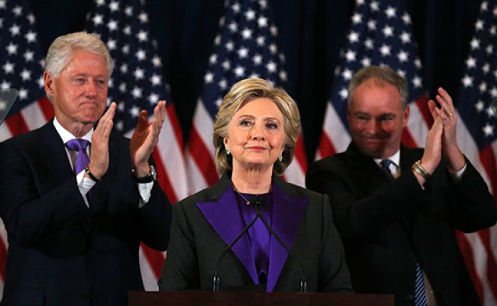 Клинтон выступила с первой речью после поражения на выборах