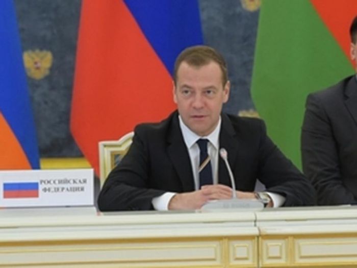  Выдуманный Медведевым кофе "русиано" породил бурю насмешек в интернете