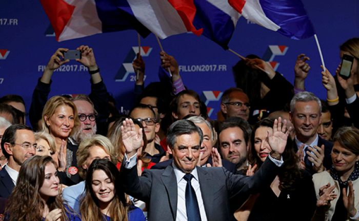 ​Фийон занял первое место на праймериз консерваторов во Франции