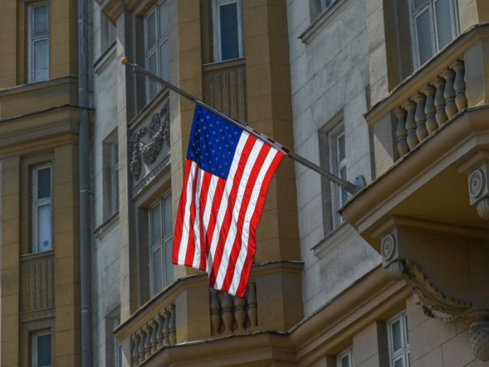 Россияне подали рекордное за 20 лет число заявок на получение убежища в США