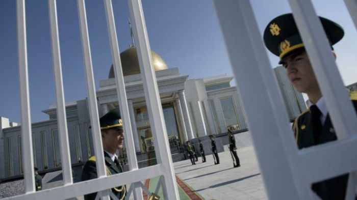 ​ОБСЕ критикует Туркмению за арест журналиста из-за табака