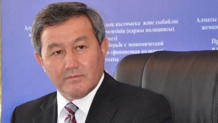 Экс-глава финпола Аманбаев взят под стражу