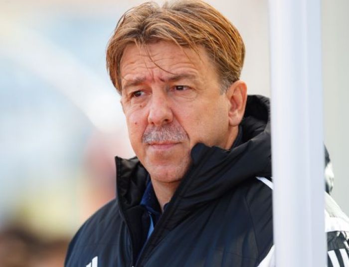 В футбольном «Атырау» – новый главный тренер