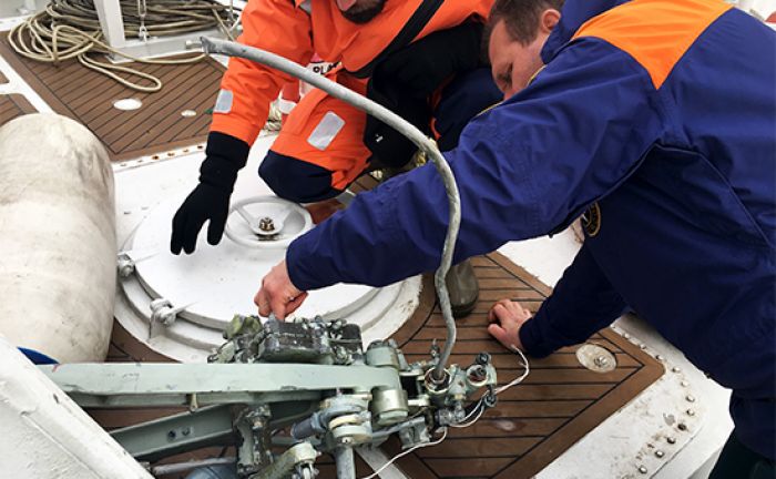 СМИ назвали перегруз возможной причиной крушения Ту-154