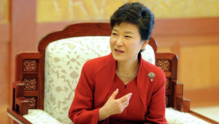Президент Южной Кореи отвергла обвинения, ставшие основанием для импичмента