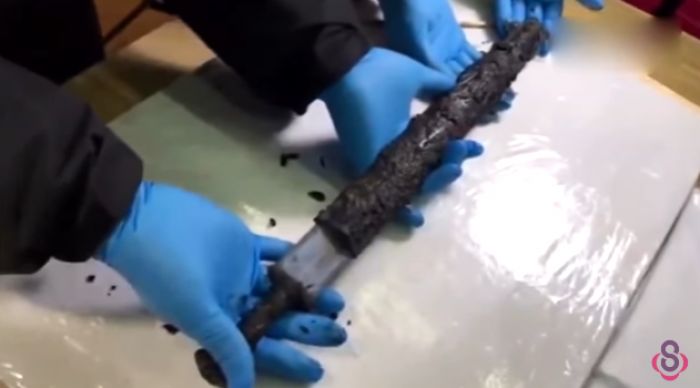 Китайские археологи обнаружили меч возрастом 2,3 тысячи лет