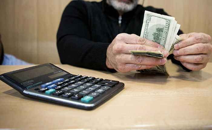 Доллар укрепился к корзине мировых валют до максимума за 14 лет