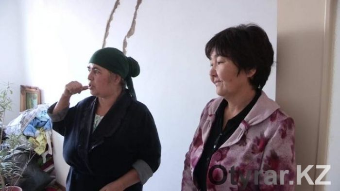 В Шымкенте потрескались стены в квартирах новой многоэтажки