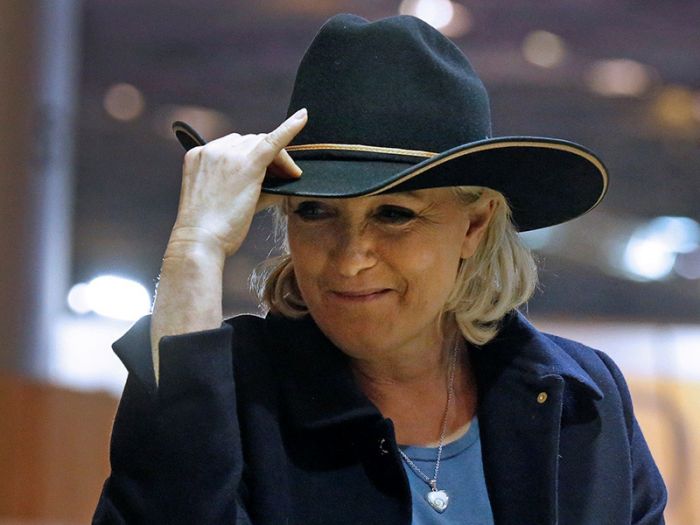 Марин Ле Пен заметили в небоскребе "Трамп-тауэр" в Нью-Йорке