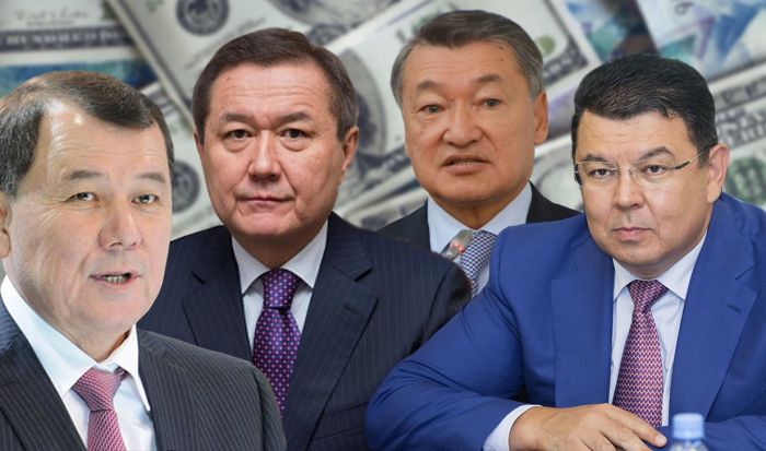 Габдуллин обвиняется в вымогательстве денег у Бозумбаева, Кокрекбаева и Аманшаева