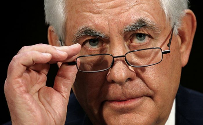 ​Сенат официально утвердил Тиллерсона в качестве 69-го госсекретаря США 