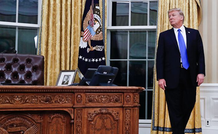 Reuters заявил о намерении Трампа ужесточить санкции против Ирана 