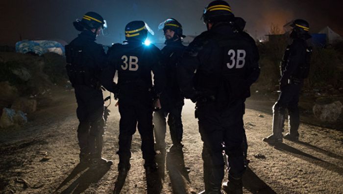 В столичном регионе Франции прогремел мощный взрыв 