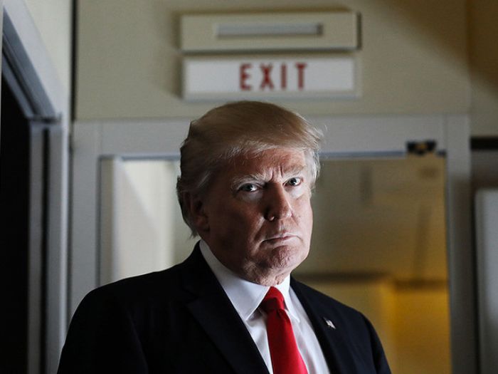 WSJ узнала о планах Вашингтона "вбить клин" между Россией и Ираном